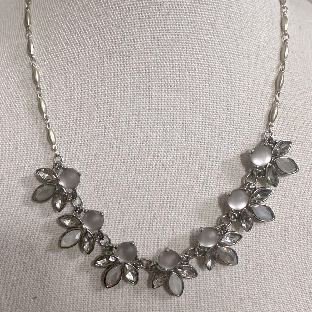 LOFT Necklace Silver tone Chain Business Casual Floral Flower Retro